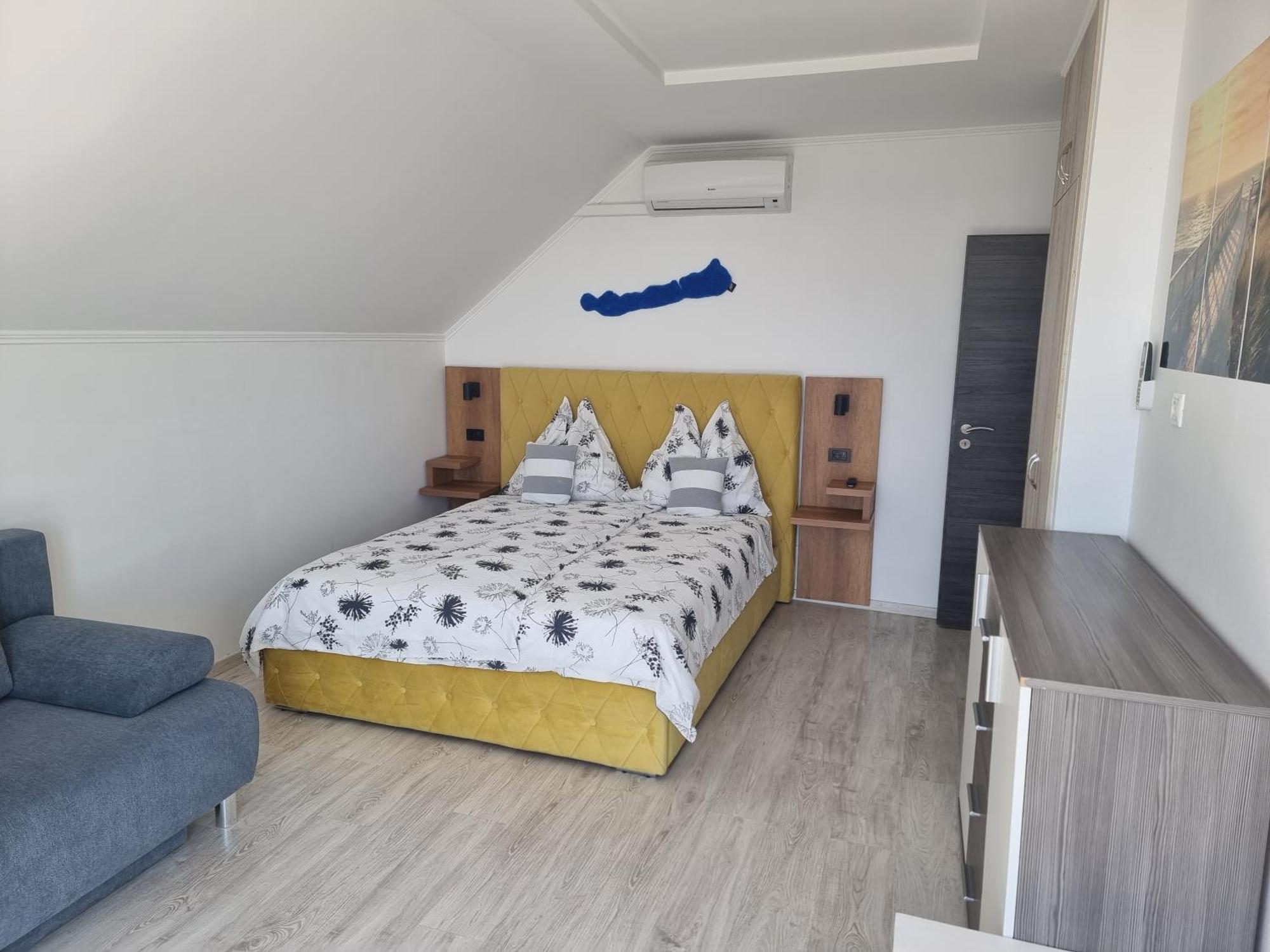 Lakeview Apartments Balatonfuered Esterno foto