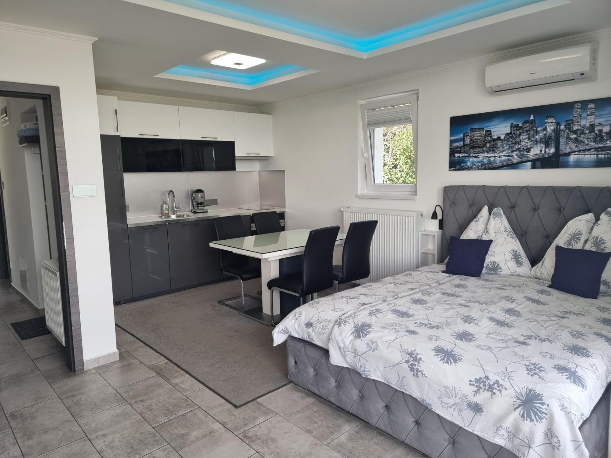 Lakeview Apartments Balatonfuered Esterno foto